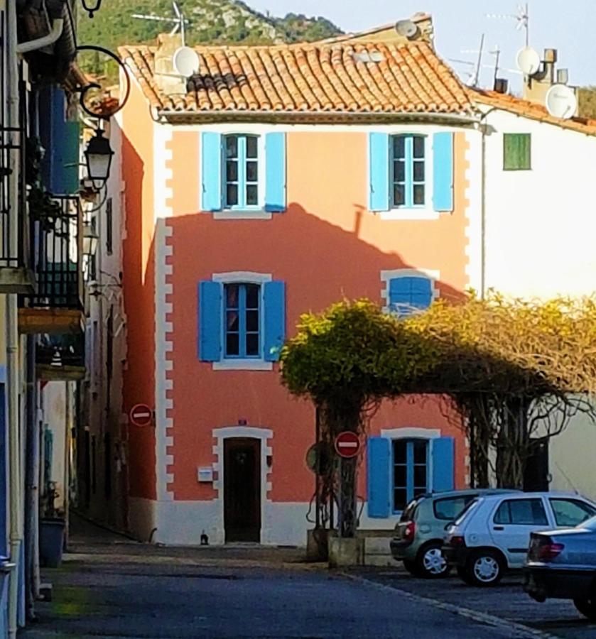 Mountain View Townhouse Quillan Bed & Breakfast Bagian luar foto